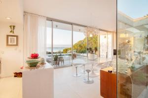 Dream house on Jose Ignacio Lagoon
