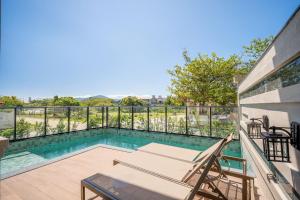 02 suítes com vista para o mar e o pôr do sol