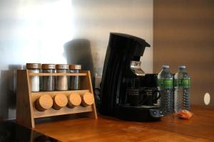 LELEGANT - TERRASSE PARKING WIFI - 5Km AIRPORT