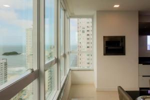 Apto alto padrão 3 suítes com linda vista