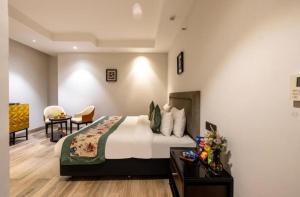 Hotel Delhi RTS 24