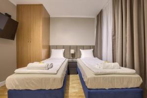 New! Studio with 3 Beds - Easy Access to Airport, City Center & WUM