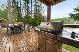 Kemp Lake House - lake front w Hot tub