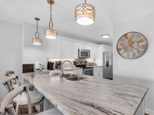 Hidden Dunes Condominium 1401 by Newman-Dailey