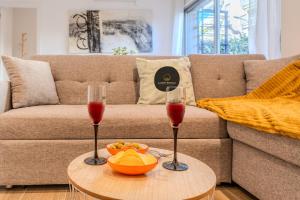 Apartamento 3º linea de Mar, BBQ + Patio + Piscina by Sunset Rentals (Atlas)