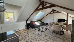 Appartement à deux pas du port emblématique