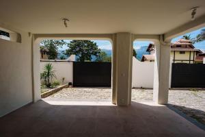 Casa com Vista para a Praia e Área Gourmet