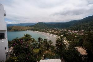 Casa com Vista para a Praia e Área Gourmet