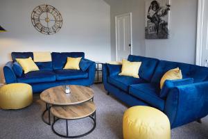 The Penthouse Queen Margarets Lodge