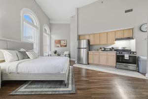 Relaxing studio perfect for extended visits