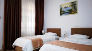 Sazan Apartment-Tirana Center