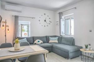 Haraki Acqua e Sole Ground Floor House