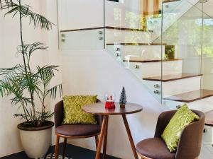 Modern Tropical Home in the City of Smile