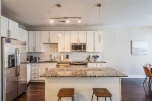 Kasa Dilworth Charlotte