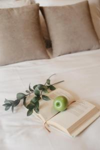 Pranik Living Co-mmunity