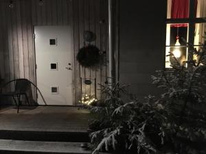 Stor lägenhet i Elofstorps Missionshus