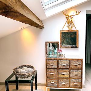 Family Villa Augflor with Pool and Garden