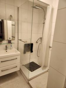 Appartement-Next to Alesia métro station