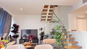 Luxury View Apartment Near Yas Island And Abu Dhabi airport DABAS 5