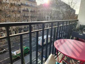 Appartement petit proche metro Alesia