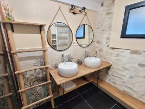 Chaleureuse bergerie rénovée.