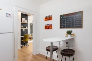 Coastal Loft Retreat near Downtown & Beach