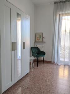 Casa Zeviani - Modern Apartment, family friendly, Free Public Parking