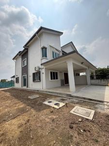 MKB Homestay Villa - 4 Bed Room Semi-D with Free Parking