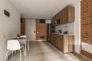 Kyux Building, Style and Comfort