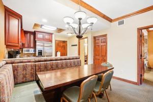 Ski inout at Westgate, 1BR Condo, Resort amenities, Multiple Pools, Onsite Spa, & Restaurant 3806A