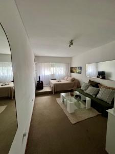 Depto en Recoleta sobre Libertador