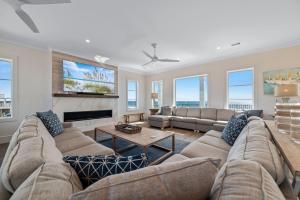 Morning Breeze by GSVR - Fabulous Beachfront Home with Pool & Elevator - FREE Activities and Golf