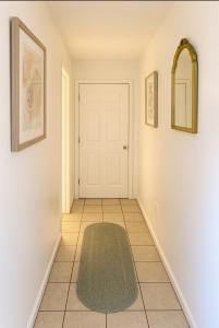 Serenity Cove -2 Bedroom Apartment