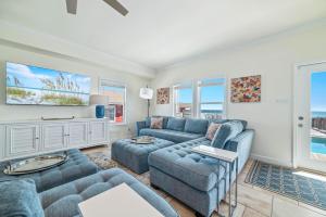 Sol Mate by GSVR - Spacious Beachfront Retreat with Private Pool - FREE Activities and Golf