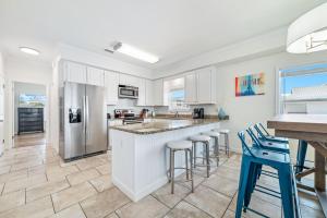 Sol Mate by GSVR - Spacious Beachfront Retreat with Private Pool - FREE Activities and Golf