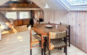 2 Bedroom Awesome Home In Sejerø