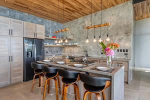 Exclusive Luxury Designer villa Oceanview - HR6 - Concierge