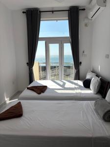 In the heart of Colombo 2 Bedrooms Apartment