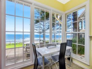 Elandra Hayborough - Pet Friendly No Fencing - No Linen Included