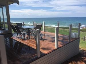 Elandra Hayborough - Pet Friendly No Fencing - No Linen Included