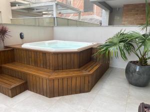 Apartamento TOP Garden com SPA a 550 m da Praia