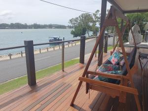 Sensational Waterfront Apartment