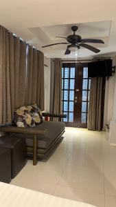 Beach Apartment Studio with Kitchen