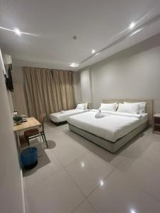 Swing & Pillows - Damansara Jaya
