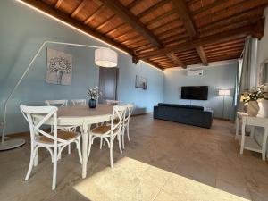 Inviting apartment in Poppi with patio