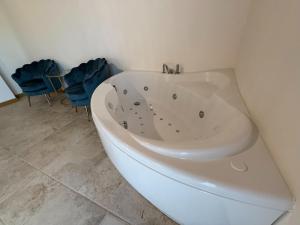 Inviting apartment in Poppi with patio