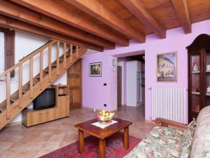 Mountain view holiday home in Cutigliano