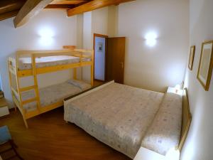 Mountain view holiday home in Cutigliano