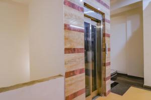 Hotel O by OYO Crystal Empire