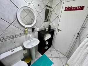 Apartamento confortável a 100 metros da praia de Balneário